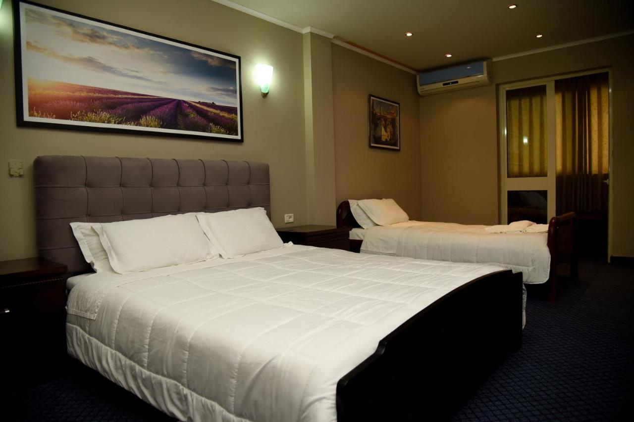 Imperial Hotel Ih Elbasan Luaran gambar