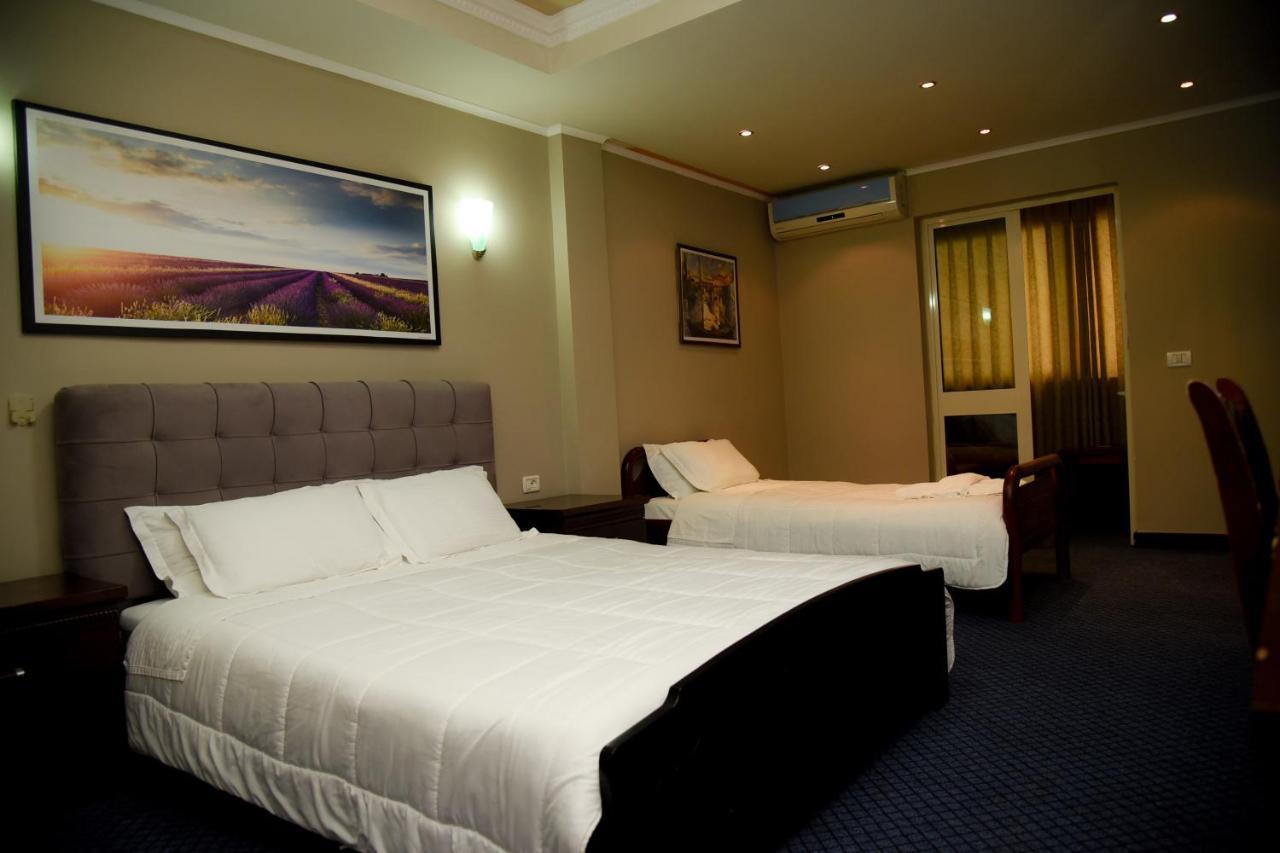 Imperial Hotel Ih Elbasan Luaran gambar