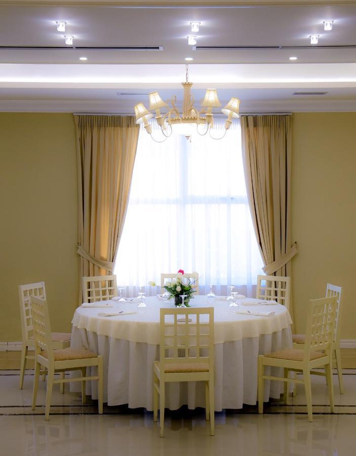 Imperial Hotel Ih Elbasan Luaran gambar